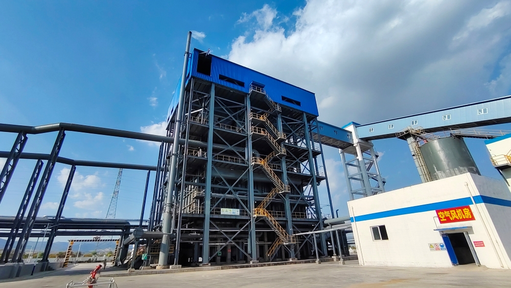 vertical carbonization furnace